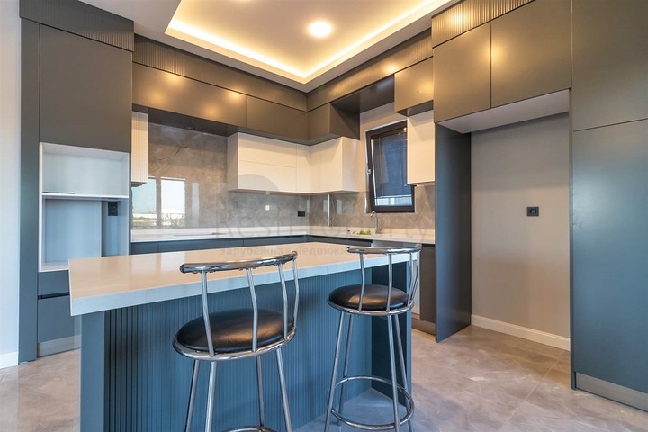 5+1 villas in Doshemealti - Antalya area