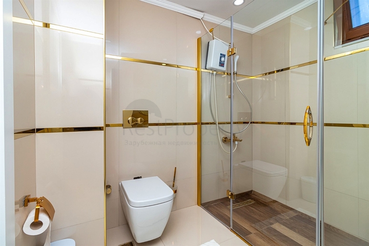 3+1 apartment in Varlyk - Antalya neighborhood