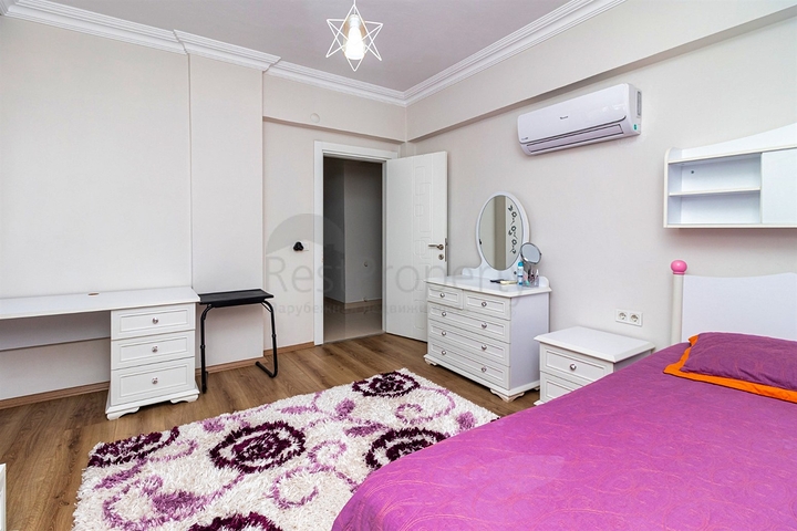 3+1 apartment in Varlyk - Antalya neighborhood