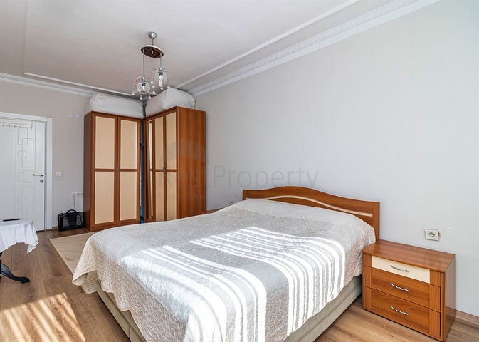 3+1 apartment in Varlyk - Antalya neighborhood