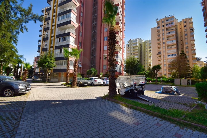 A 3+1 apartment in the Yenigyun - Antalya neighborhood 