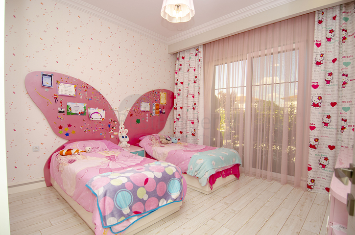 4+2 villa in Doshemealti - Antalya area 