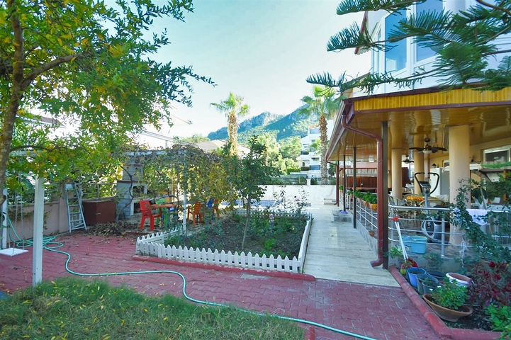 5+1 duplex apartment in Kemer - Antalya area 