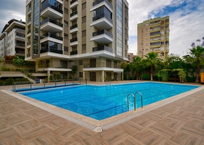A 4+2 apartment in the Unzhaly - Antalya neighborhood 