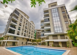 A 4+2 apartment in the Unzhaly - Antalya neighborhood 