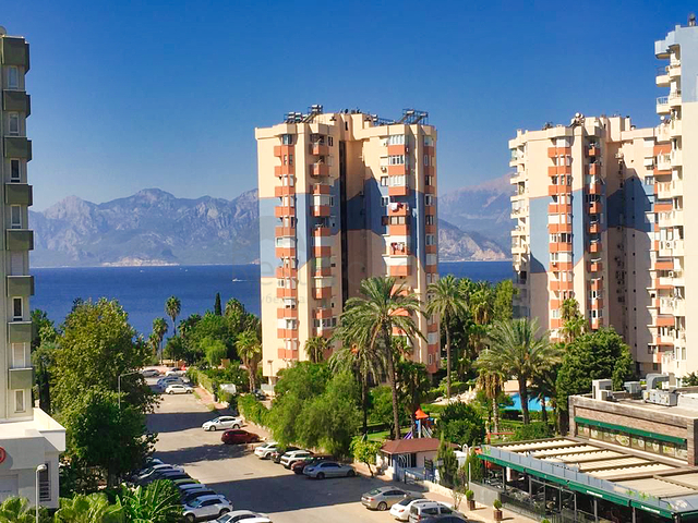 A 3+1 apartment in the Shirinyali - Antalya neighborhood 