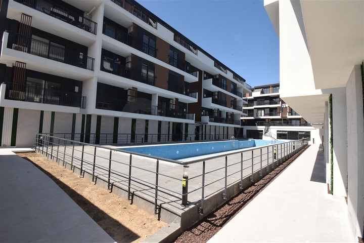 1+1 apartment in Sarysu - Antalya neighborhood 