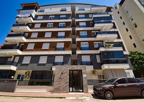 A 2+1 apartment in the Guvenlik - Antalya neighborhood