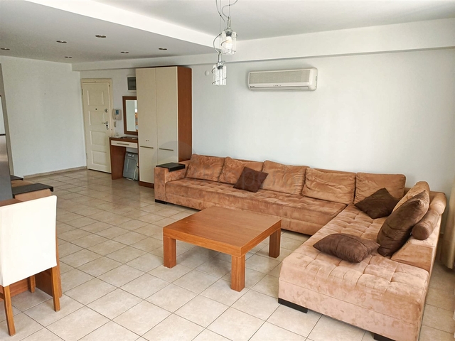 A 2+1 apartment in the Guzeloba - Antalya neighborhood 