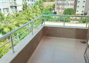 A 2+1 apartment in the Guzeloba - Antalya neighborhood 