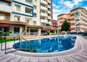 A 2+1 apartment in the Guzeloba - Antalya neighborhood 