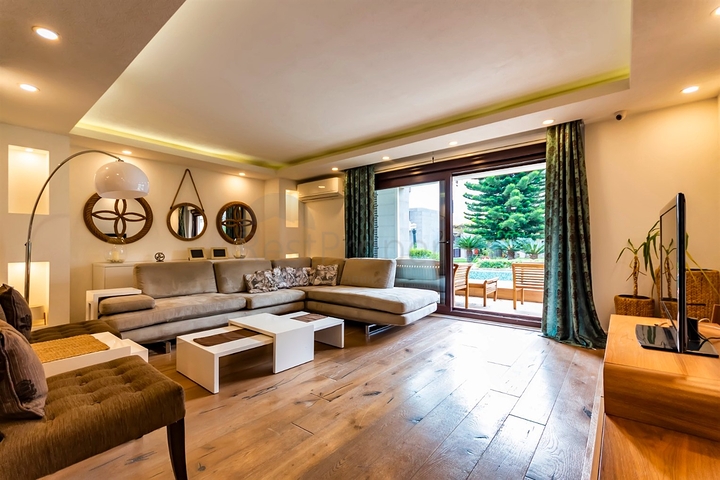 5+2 villa in Sarysu - Antalya neighborhood