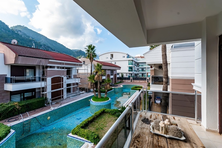 5+2 villa in Sarysu - Antalya neighborhood