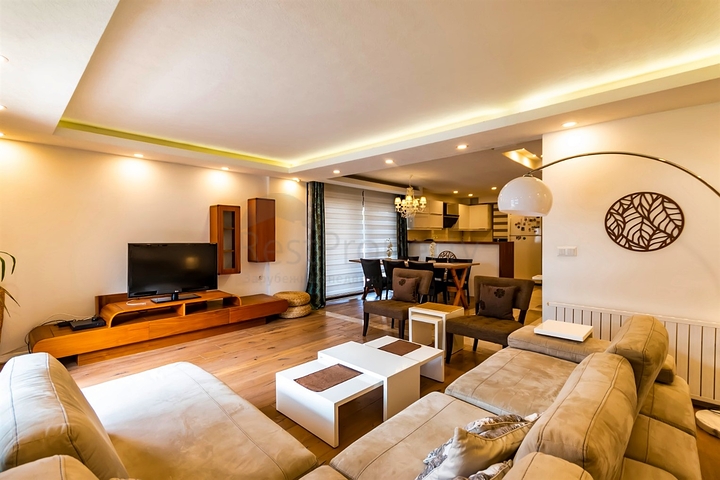 5+2 villa in Sarysu - Antalya neighborhood