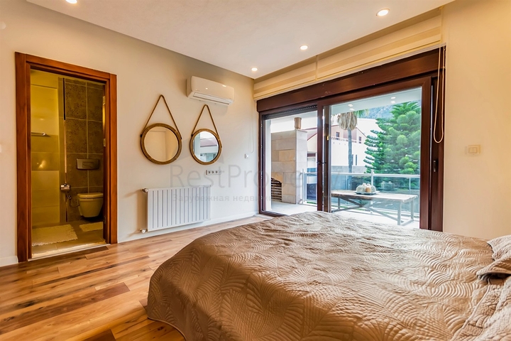 5+2 villa in Sarysu - Antalya neighborhood