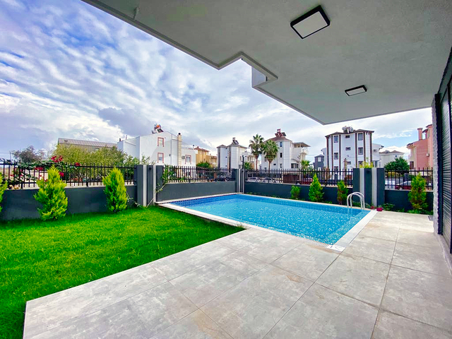 5+1 villa in Ermenek Antalya neighborhood