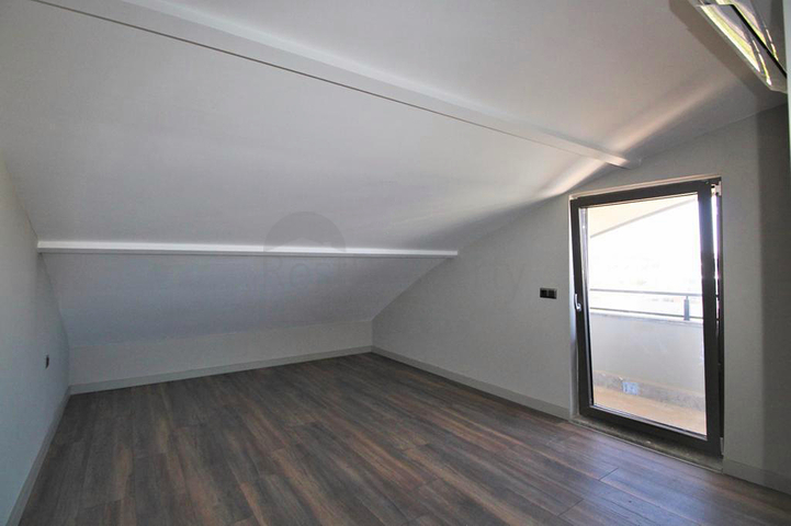 A 6+1 villa in the Guzeloba - Antalya neighborhood