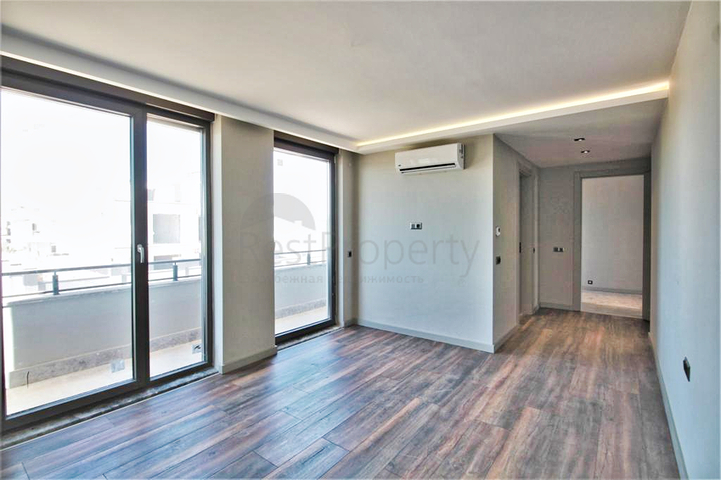 A 6+1 villa in the Guzeloba - Antalya neighborhood