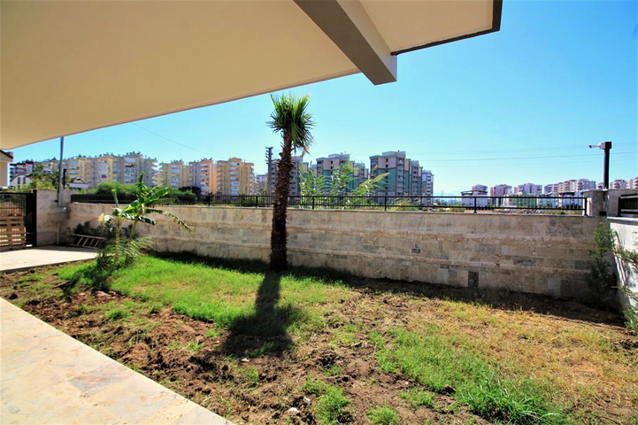 A 6+1 villa in the Guzeloba - Antalya neighborhood