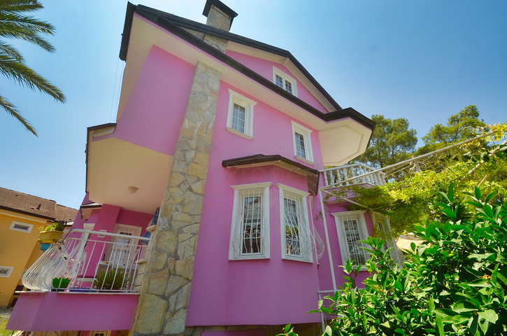 4+1 villa in Kemer - Antalya area