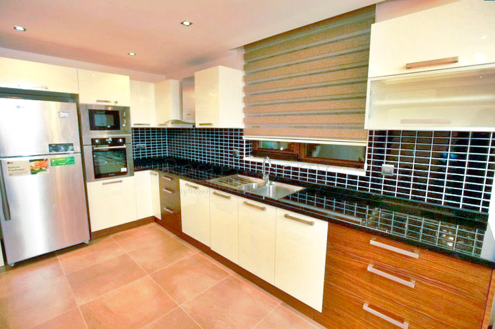 3+1 villa in Kemer - Antalya area