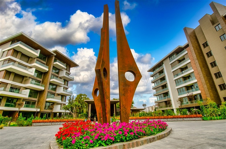 A 3+1 apartment in the Gursu - Antalya neighborhood