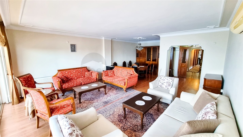 3+1 apartment in Antalya city center 