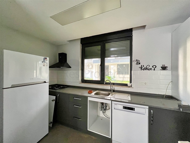 1+1 apartment in Ermenek Antalya neighborhood 