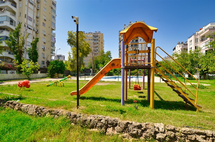 3+1 apartment in Caglayan - Antalya neighborhood 