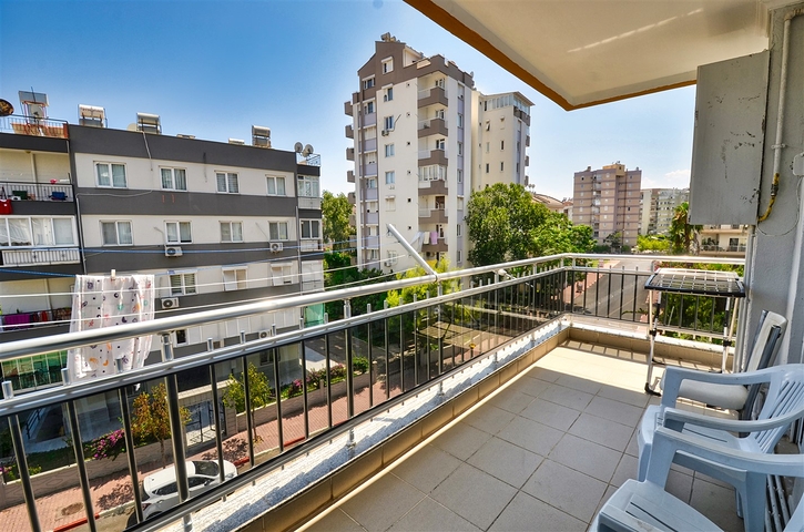 3+1 apartment in Caglayan - Antalya neighborhood 