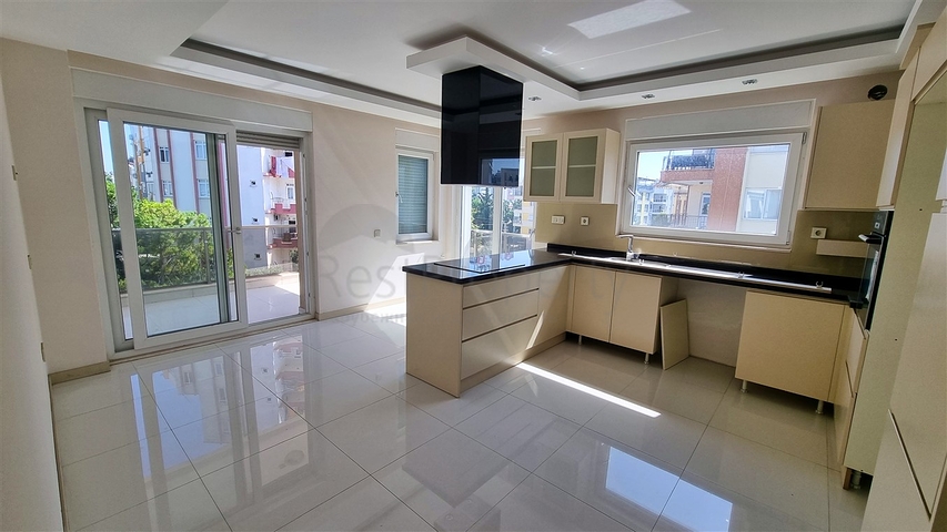 3+1 and 4+1 apartments in Caglayan - Antalya neighborhood 