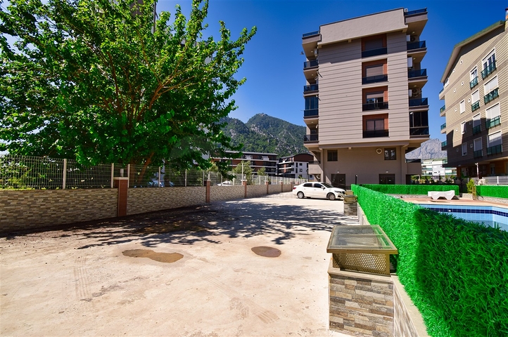 1+1 apartment in Sarysu - Antalya neighborhood 