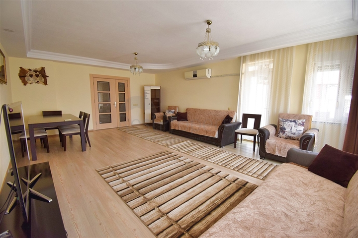 6+2 duplex apartment in Antalya city center 