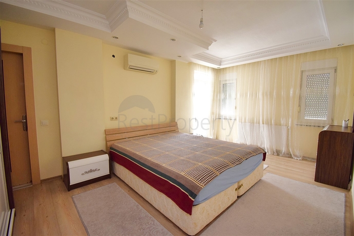 6+2 duplex apartment in Antalya city center 