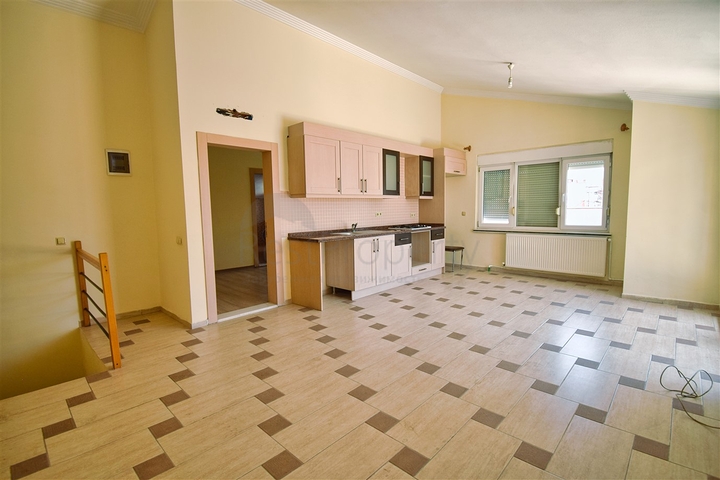 6+2 duplex apartment in Antalya city center 