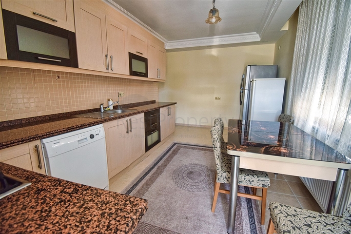 6+2 duplex apartment in Antalya city center 