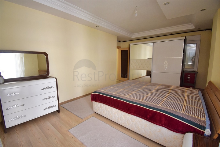 6+2 duplex apartment in Antalya city center 