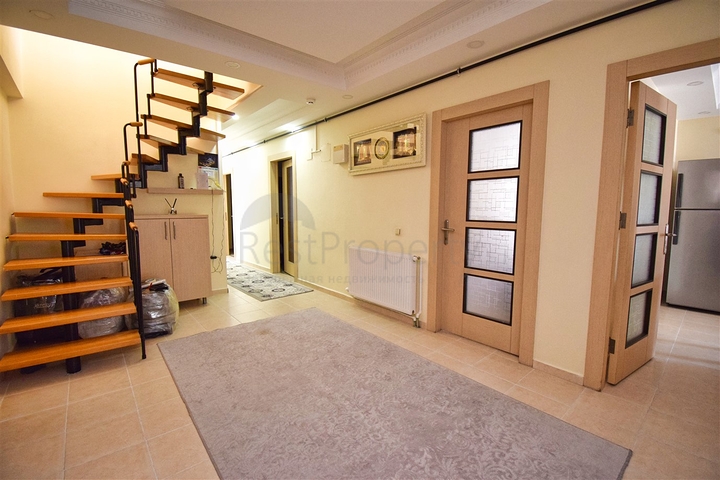 6+2 duplex apartment in Antalya city center 