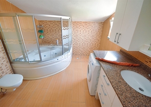 6+2 duplex apartment in Antalya city center 