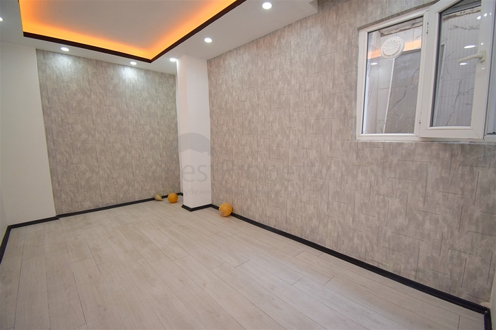 A 3+1 apartment in the Kyzylaryk - Antalya microdistrict 