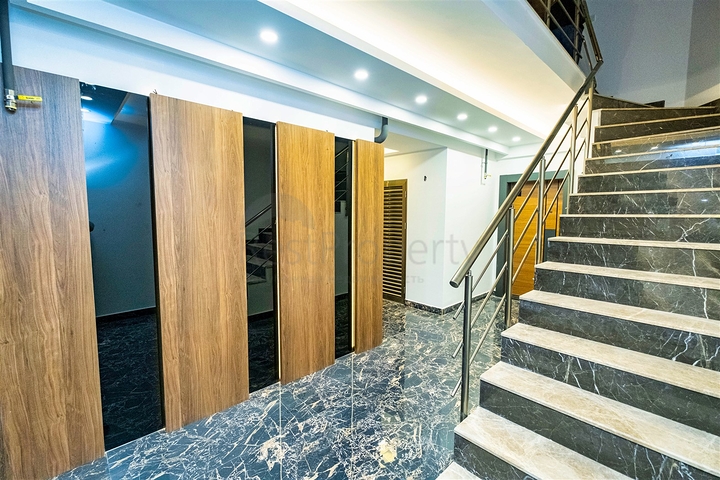 A 2+1 apartment in the Persimmon - Antalya neighborhood 