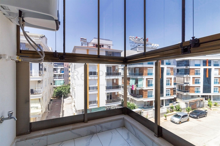 A 2+1 apartment in the Kyzylaryk - Antalya neighborhood 