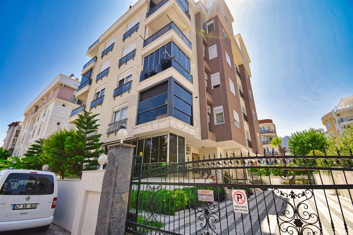 A 2+1 apartment in the Persimmon - Antalya neighborhood 