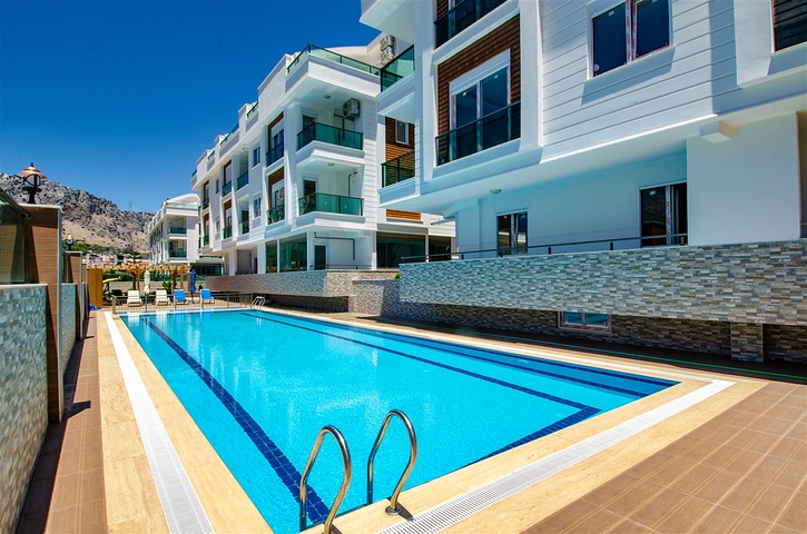 1+1 apartment in Sarysu -Antalya neighborhood 