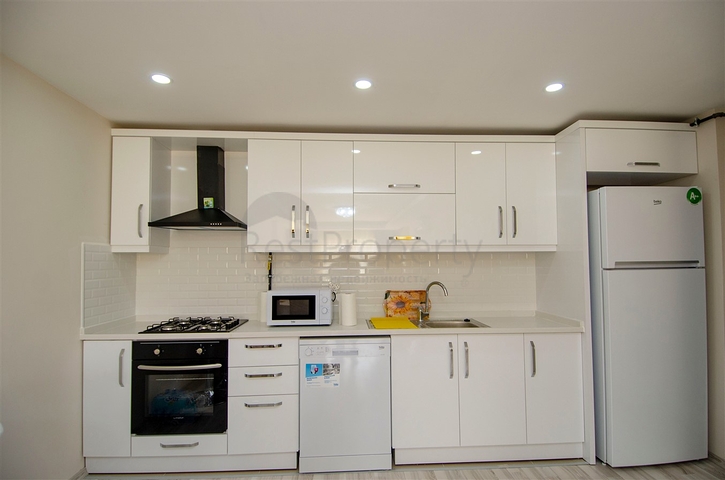 1+1 apartment in Sarysu -Antalya neighborhood 