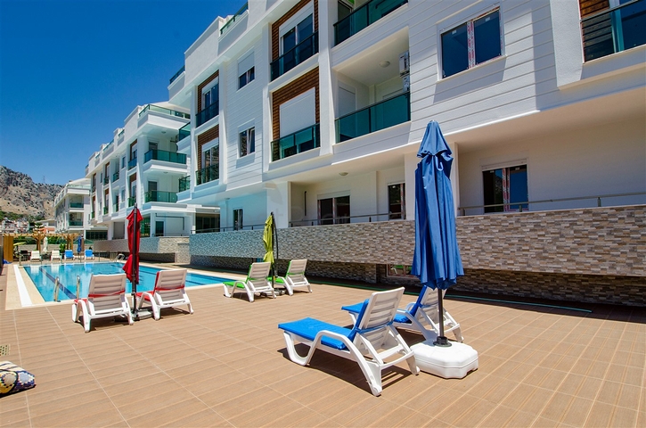 1+1 apartment in Sarysu -Antalya neighborhood 