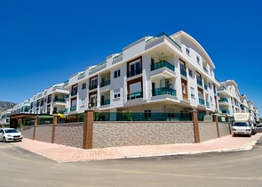 1+1 apartment in Sarysu -Antalya neighborhood 