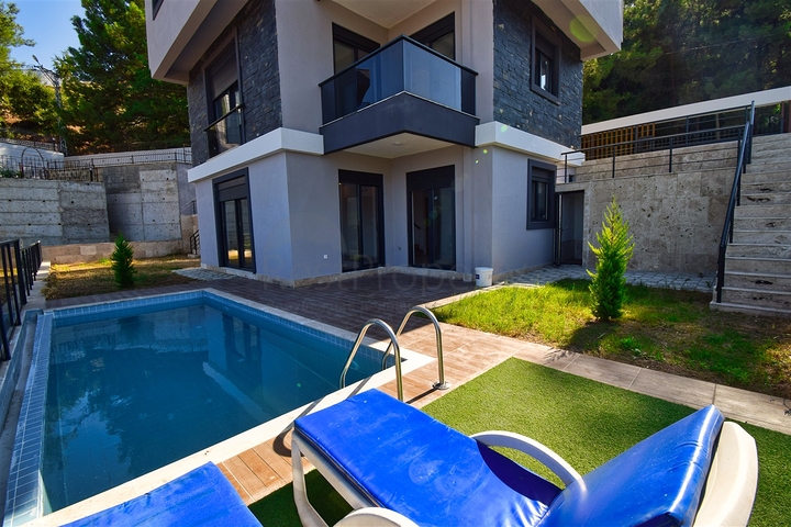 3+2 villa in Geikbair - Antalya neighborhood 