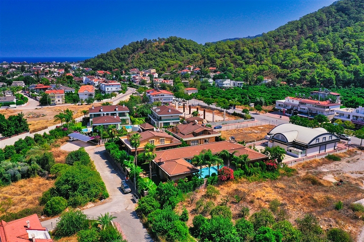 5+1 villa in Kemer - Antalya area 