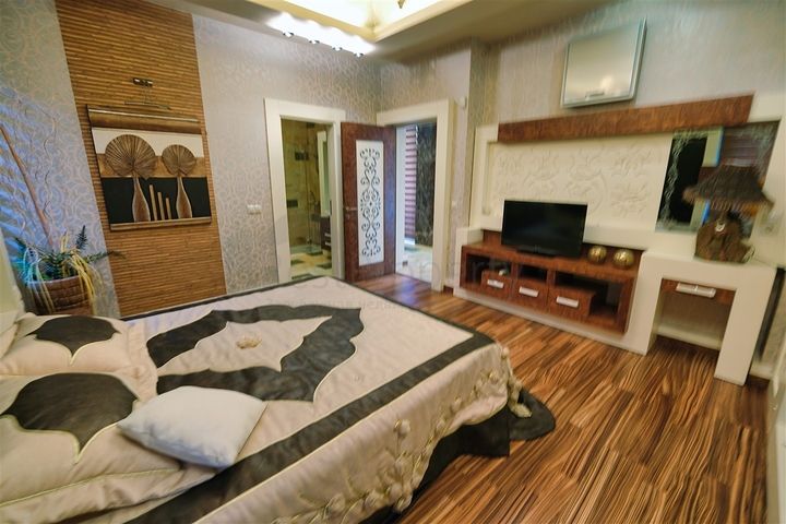 5+1 villa in Kemer - Antalya area 